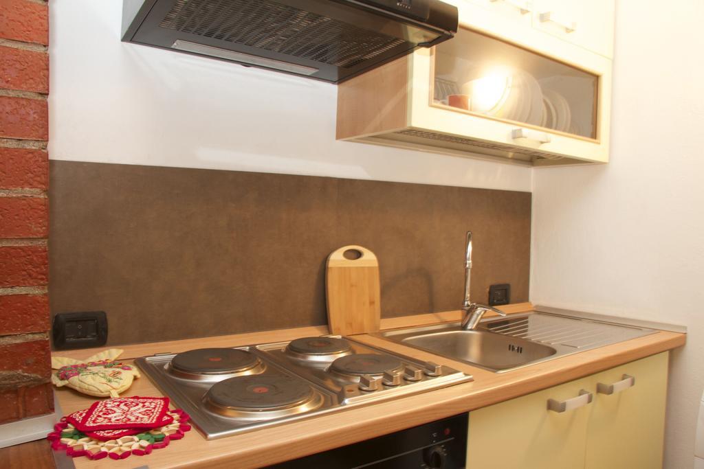 Apartment Via Sant'Alessandro Bergamo Room photo
